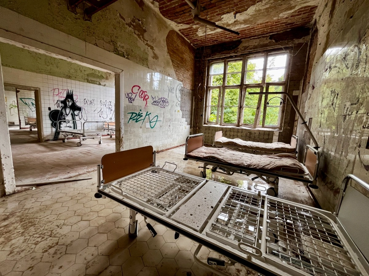 Vom Spargelhof zum Grusel-Charme: Mit Kätter auf Zeitreise in Beelitz